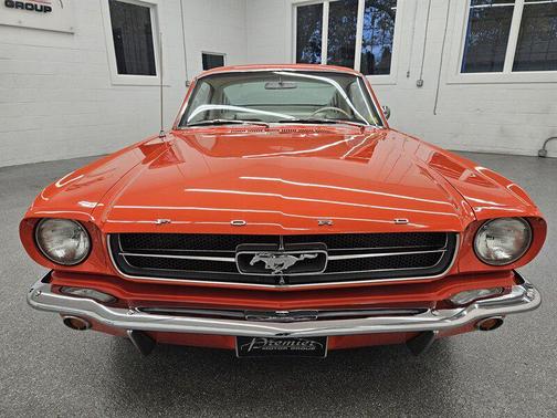 1965 Ford Mustang Base