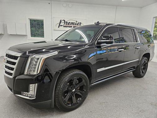 2018 Cadillac Escalade ESV Premium Luxury