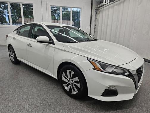2020 Nissan Altima S FWD
