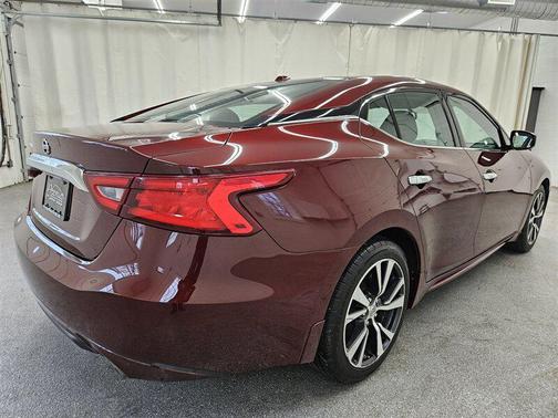 Coulis Red 2016 Nissan Maxima 3.5 S