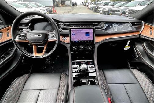 2025 Jeep Grand Cherokee L Summit Reserve