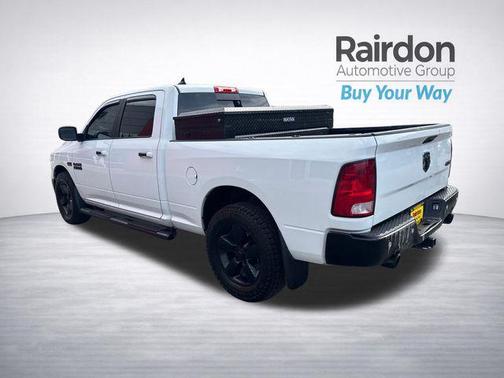 Bright White Clearcoat 2017 RAM 1500 Big Horn