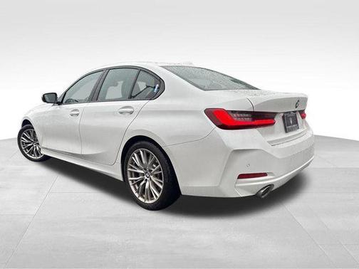 2023 BMW 330 330i