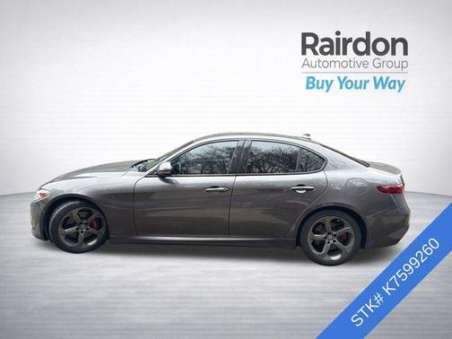 2019 Alfa Romeo Giulia Sport