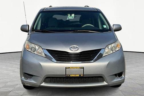 2013 Toyota Sienna LE