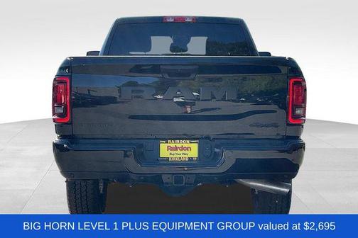 Diamond Black Crystal Pearlcoat 2025 RAM 2500 Big Horn Crew Cab 4x4 6'4' Box