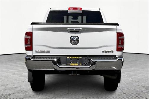 2020 RAM 2500 Laramie Crew Cab 4X4 6'4' Box