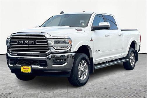 2020 RAM 2500 Laramie Crew Cab 4X4 6'4' Box