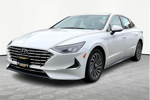 2022 Hyundai SONATA Hybrid SE
