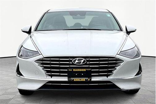 2022 Hyundai SONATA Hybrid SE