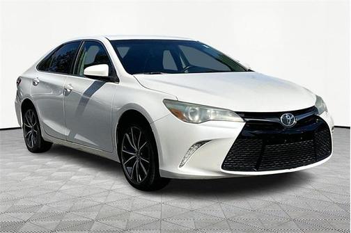 2015 Toyota Camry XSE