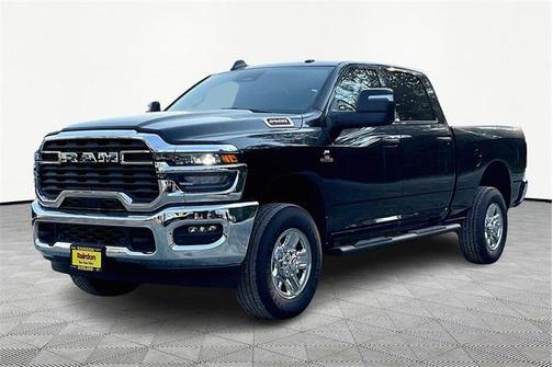 2025 RAM 2500 Tradesman Crew Cab 4x4 6'4' Box
