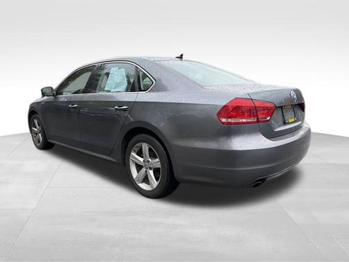 2014 Volkswagen Passat 1.8T Auto SE