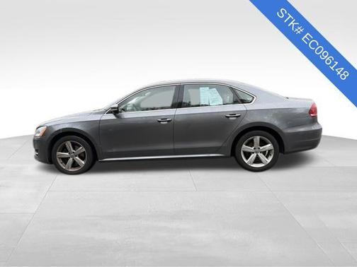 2014 Volkswagen Passat 1.8T Auto SE