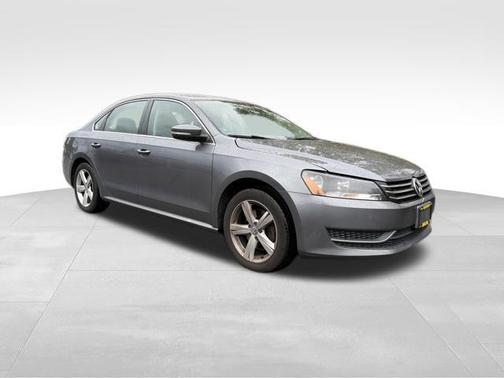 2014 Volkswagen Passat 1.8T Auto SE