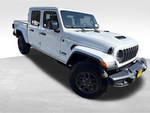 2026 Jeep Gladiator Sport S
