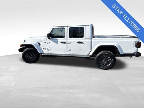 2026 Jeep Gladiator Sport S