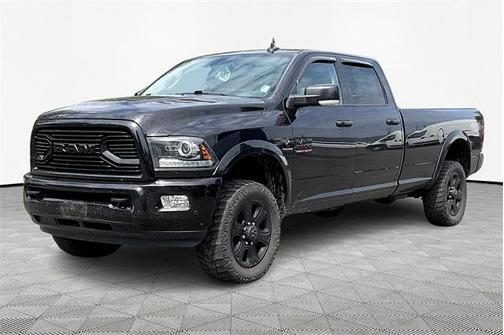2018 RAM 2500 Laramie Crew Cab 4x4 8' Box