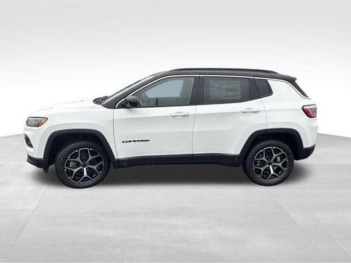 Bright White Clearcoat 2026 Jeep Compass Limited
