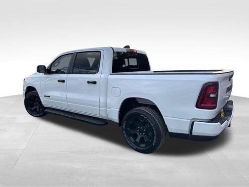 Bright White Clearcoat 2026 RAM 1500 Express