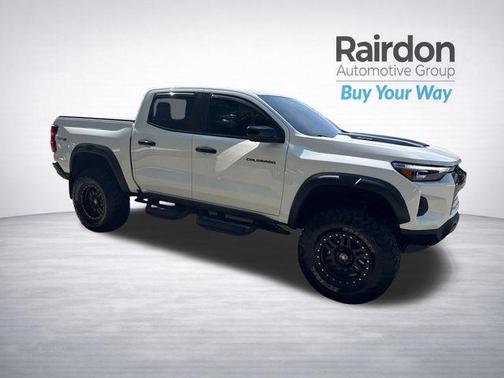 Summit White 2023 Chevrolet Colorado ZR2
