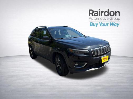 Diamond Black Crystal Pearlcoat 2019 Jeep Cherokee Limited