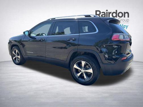 Diamond Black Crystal Pearlcoat 2019 Jeep Cherokee Limited