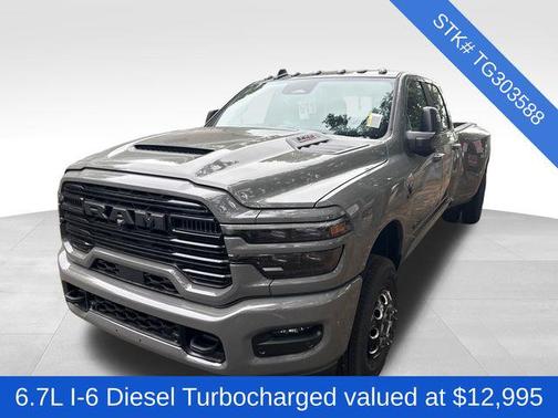 Ceramic Gray Clearcoat 2026 RAM 3500 Laramie Crew Cab 4x4 8' Box
