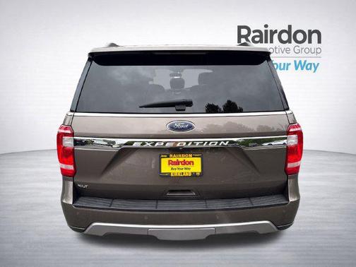 Stone Gray Metallic 2019 Ford Expedition XLT
