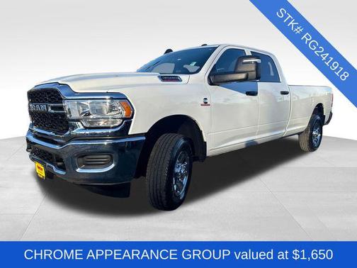 2024 RAM 3500 Tradesman Crew Cab 4x4 8' Box