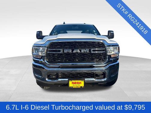 2024 RAM 3500 Tradesman Crew Cab 4x4 8' Box