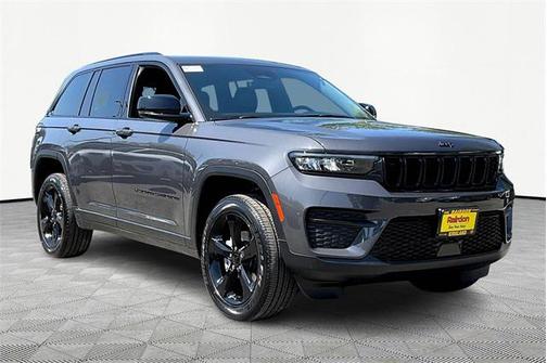 2025 Jeep Grand Cherokee Altitude