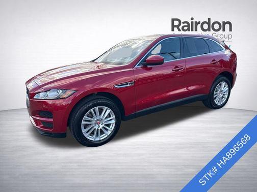 Italian Racing Red Metallic 2017 Jaguar F-PACE 35t Prestige