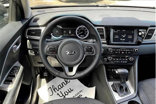 2017 Kia Niro LX