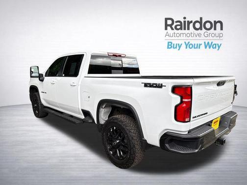Summit White 2025 Chevrolet Silverado 2500 LT