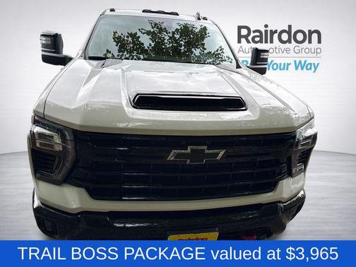 Summit White 2025 Chevrolet Silverado 2500 LT
