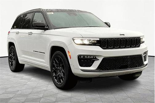 2025 Jeep Grand Cherokee Summit