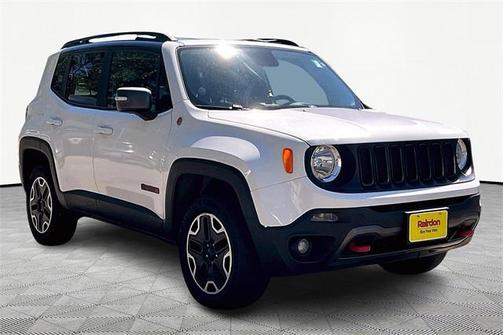2017 Jeep Renegade Trailhawk