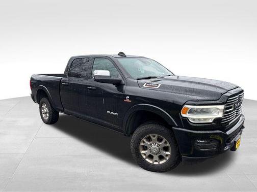 2021 RAM 2500 Laramie Crew Cab 4x4 6'4' Box