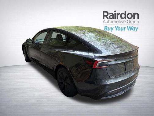 2025 Tesla Model 3 Long Range