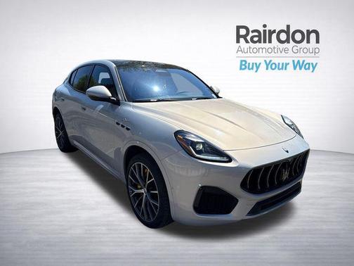 Bianco 2023 Maserati Grecale GT