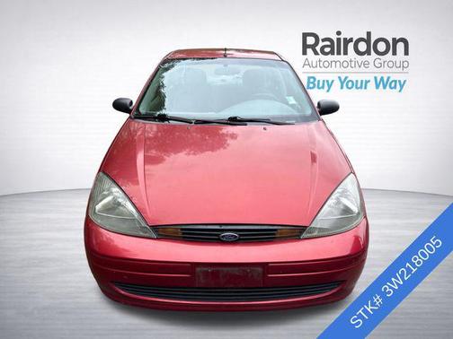 Infra-Red Clearcoat 2003 Ford Focus SE