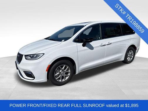 Bright White Clearcoat 2026 Chrysler Pacifica L