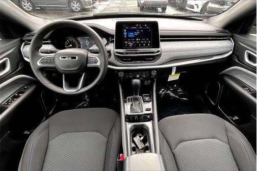 2025 Jeep Compass Sport