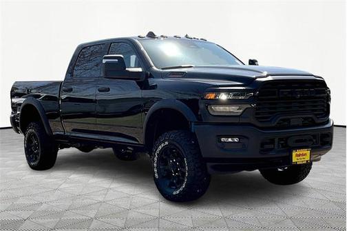 2025 RAM 2500 Tradesman Crew Cab 4x4 6'4' Box