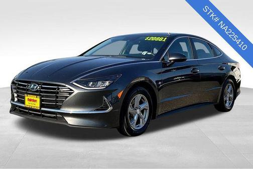 2022 Hyundai SONATA SE