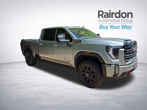 Sterling Metallic 2024 GMC Sierra 2500 AT4