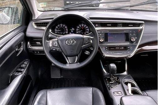 2013 Toyota Avalon XLE Premium