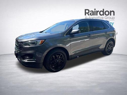 CARBONIZED GRAY 2022 Ford Edge SEL