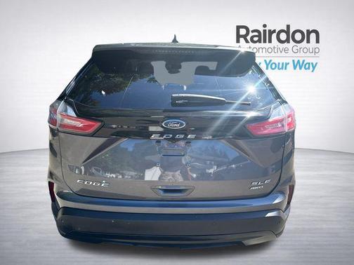 CARBONIZED GRAY 2022 Ford Edge SEL